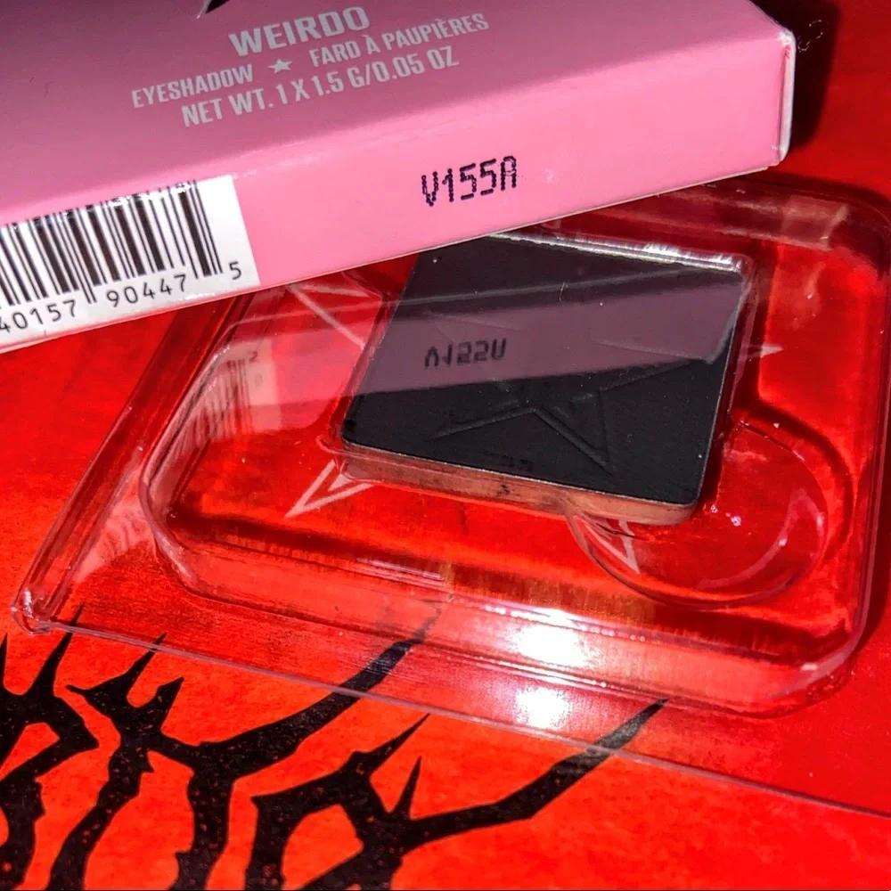 Jeffree Star Cosmetics Artistry Eyeshadow Single WEIRDO Black Matte Makeup NEW